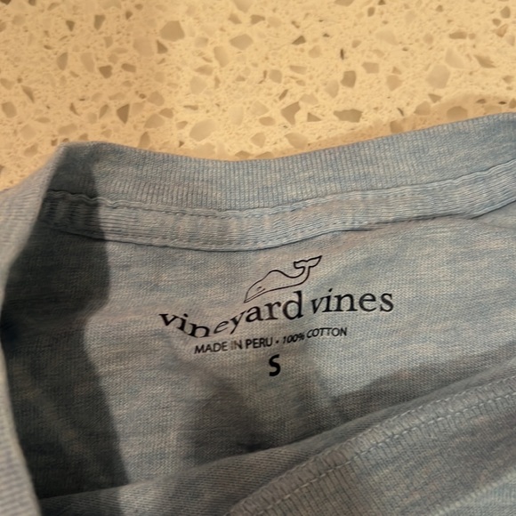 Vineyard Vines Orlando Florida Short Sleeve Tee Shirt - Picture 3 of 3